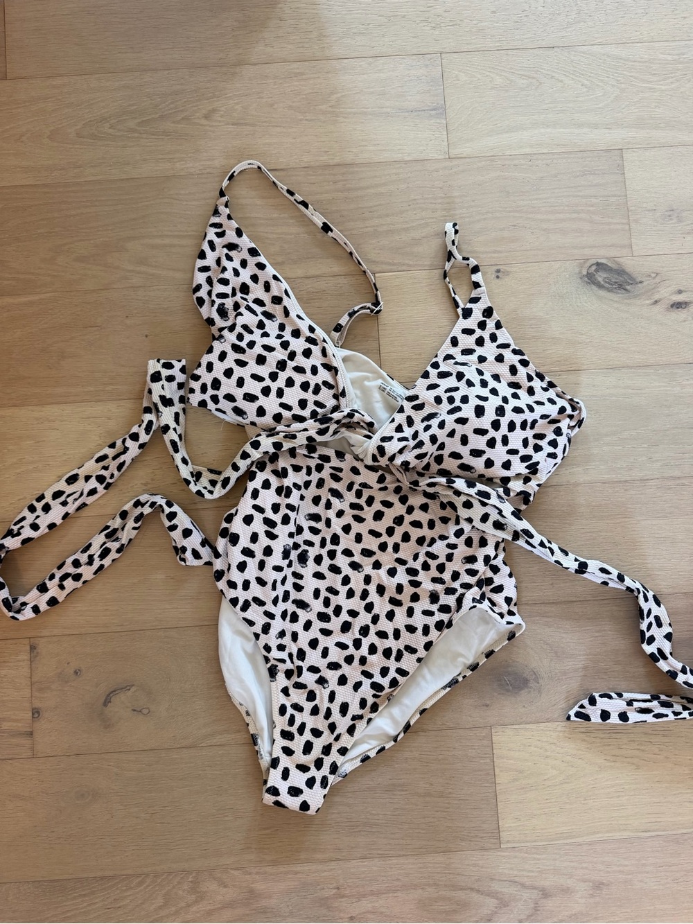 Aerie Spotted Tie-Waist One-Piece Swimsuit - Black on Cream - Picture 2 of 4
